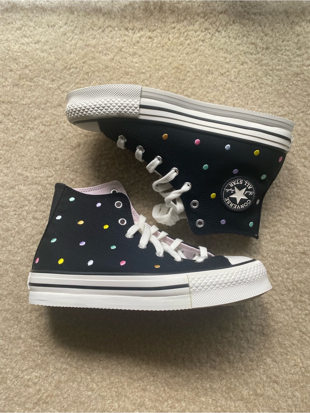 Converse Chuck Taylor High Top Sneakers